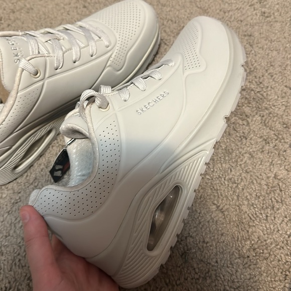 3/$150 NWT Size 9 women’s sketchers sneakers air cooled memory foam - Picture 2 of 8